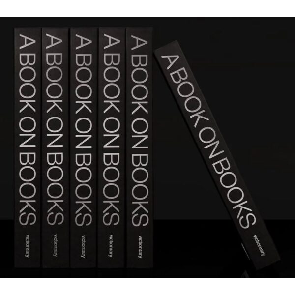 A Book on Books: New Aesthetics in Book Design ( Paperback ) / Victionary
