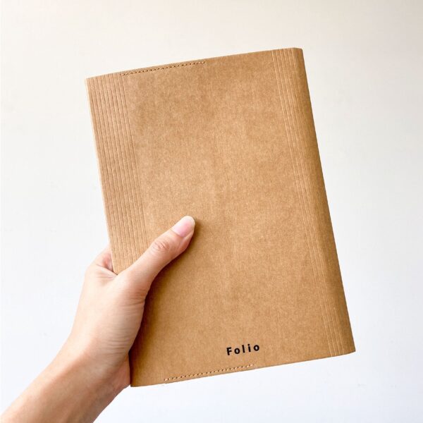 Book Cover : Tan / Folio /  ปกหนังสือกันน้ำ  ผลิตจากกระดาษทำความสะอาดได้