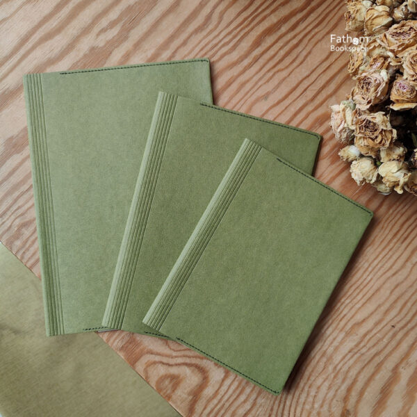 VAR-23781117619-01.jpg Book Cover : Leaf Green / Folio / ปกหนังสือกันน้ำ ผลิตจากกระดาษทำความสะอาดได้