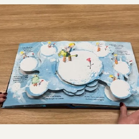 9780008595227-05.jpg (Eng) The Little Prince: Pop Up Book: Pop-Up Edition / Antoine de Saint-Exupéry and Louise Greig, Illustrated by Sarah Massini (Author)