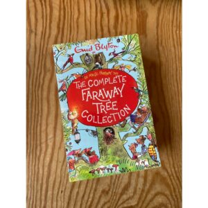 (Eng) (ใหม่มือ1 มีตำหนิเล็กน้อย) The Complete Magic Faraway Tree Collection 4 Books Box Set / Enid Blyton / Hodder