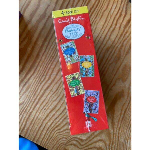 9781444961904-03.jpg (Eng) (ใหม่มือ1 มีตำหนิเล็กน้อย) The Complete Magic Faraway Tree Collection 4 Books Box Set / Enid Blyton / Hodder