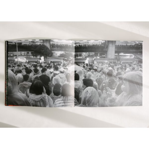 No God No King Only Human ( PHOTO BOOK) / KARAVA Publishing