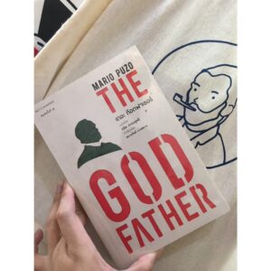 9789740216087-02.jpg (พิมพ์ใหม่) เดอะก๊อดฟาเธอร์ The Godfather / Mario Puzo / ผู้แปล: ธนิต ธรรมสุคติ / สำนักพิมพ์มติชน
