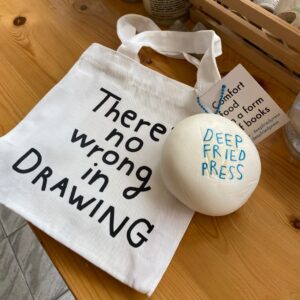 drawingmath-01.jpg Set Drawing Math Book & Bag ซาลาเปา (กระเป๋าผ้า+หนังสือ) / ภัทรีดา ประสานทอง / Deep Fried Press